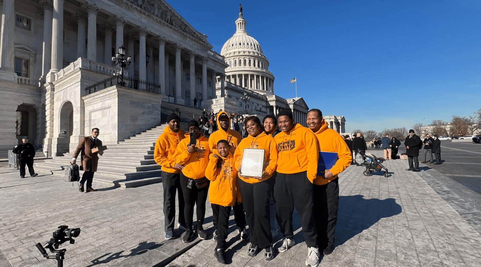 You are currently viewing Walking for pediatric cancer funding