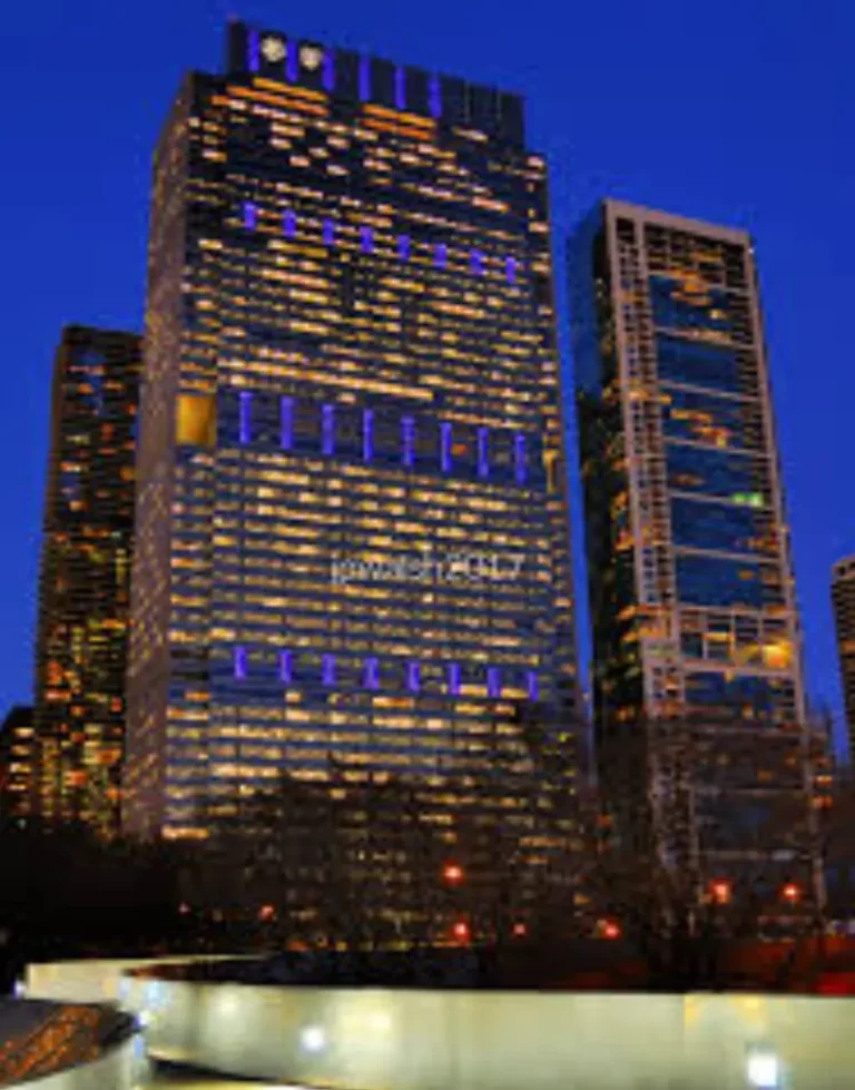 300-east-randolph-chicago
